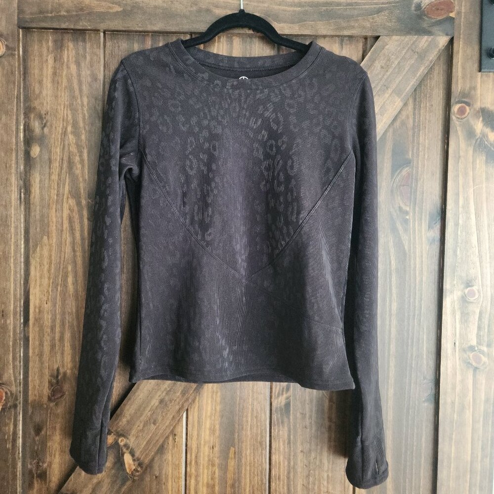 Move Theology Cheetah Print Ribbed Running/Exercise Top Size Large